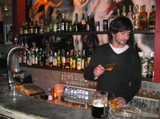 Lisbona_bars_capela