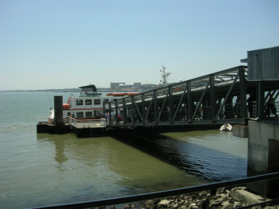Lisbon ferry from Lisbon to Cacilhas