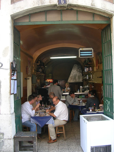 Eating & drinking in Lisbon lunch