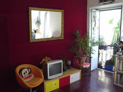 2 bedroom apartment Bairro Alto living room 3