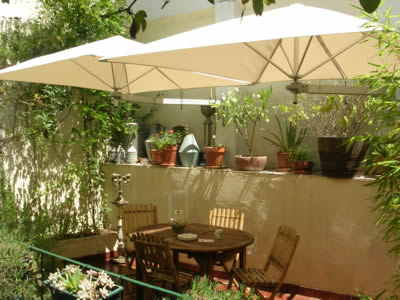 Apartment Mouraria historical center Lisbon Patio new umbrellas 5 2