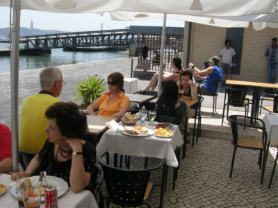 Restaurant Guarde Rio Cais do Sodre Lisbon river views 5