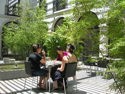 New restaurant Casa da Comida garden Museum Sao Roque girls