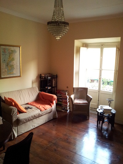 Mouraria appartement kamer feb 2013