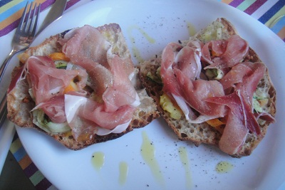 Cascais House of Wonders cafe kitchen snack with presunto